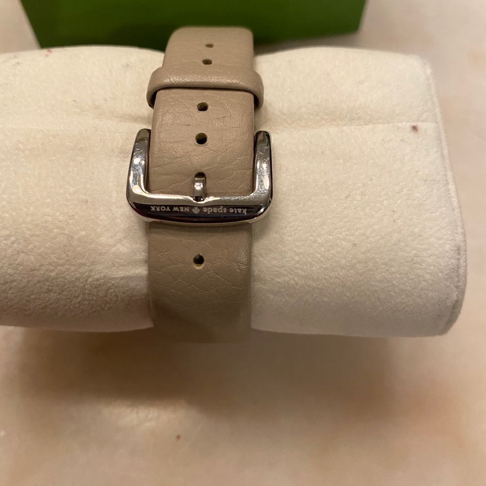 Kate Spade Cheers Watch - Picture 5 of 5